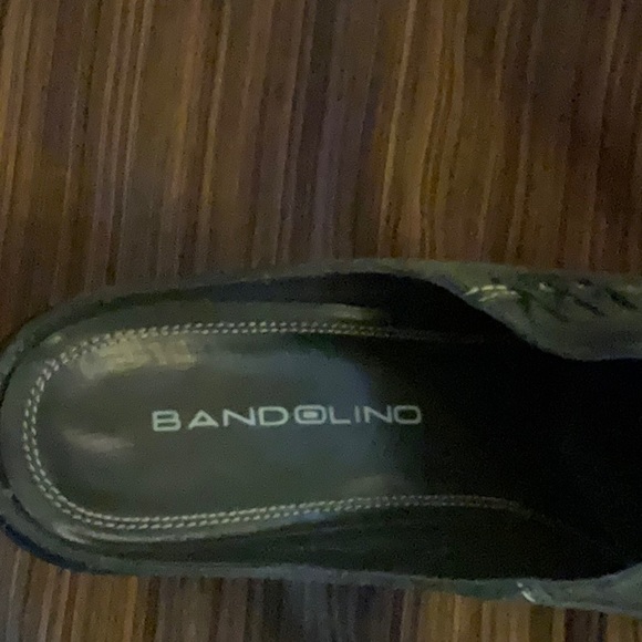 Women’s Bandolino, green suede, leather wedge - Picture 3 of 6